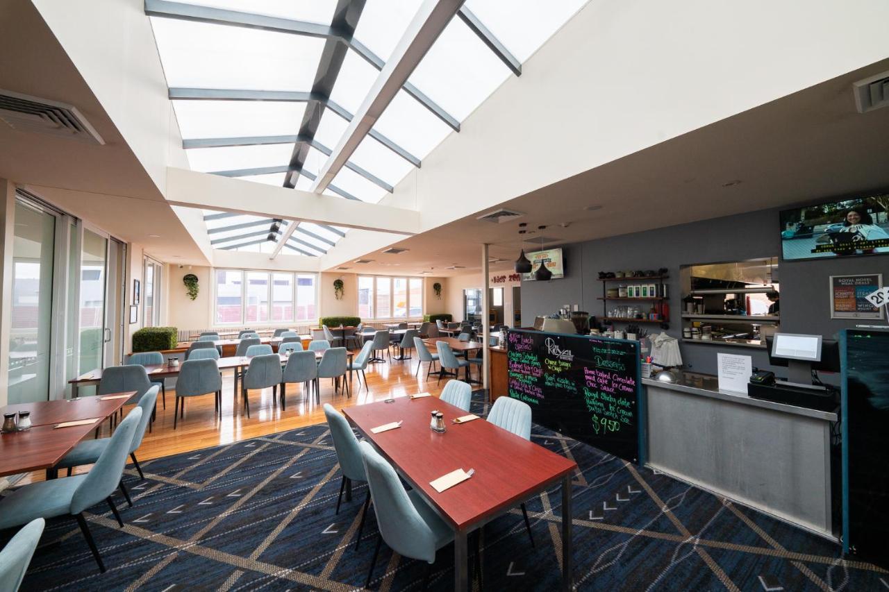 The Royal Hotel 아미데일 외부 사진